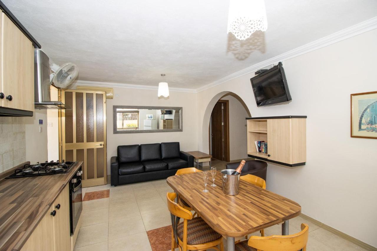 Tranquil Villa Apartments Units Mellieha Ngoại thất bức ảnh