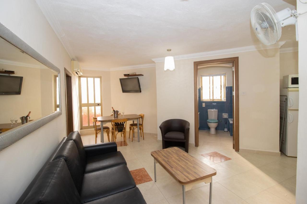 Tranquil Villa Apartments Units Mellieha Ngoại thất bức ảnh